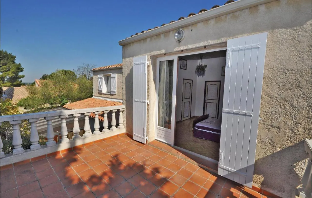 Nice Home In Saint Cannat With Wifi 0*, Saint-Cannat