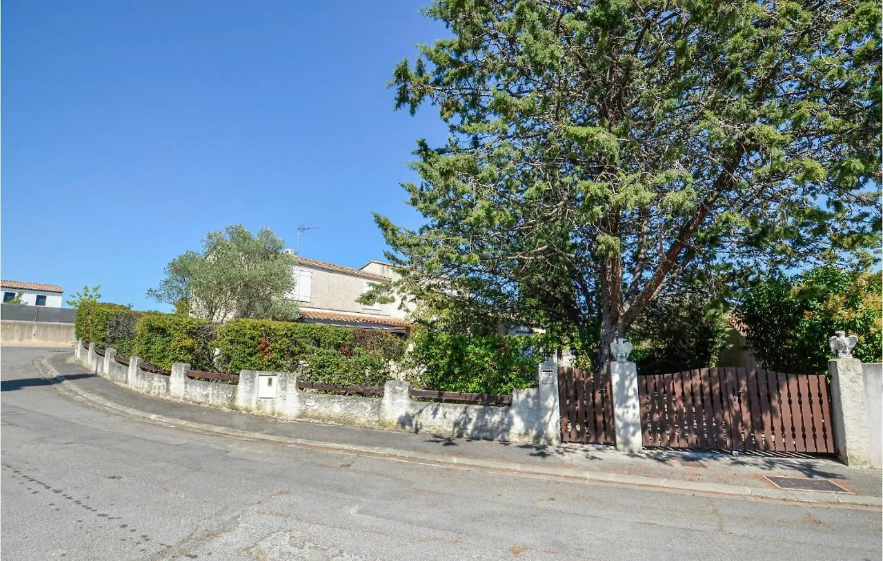 Nice Home In Saint Cannat With Wifi Saint-Cannat
